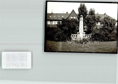 Anrath Kriegerdenkmal am Prinz-Ferdinand-Platz Foto Orginal aus Archiv eines Ansichtskartenverlags Ort handschriftlich