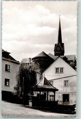 Dieblich mit Pfarrkirche St. Johannes Foto Original aus Archiv eines Ansichtskartenverlags Ort handschriftlich