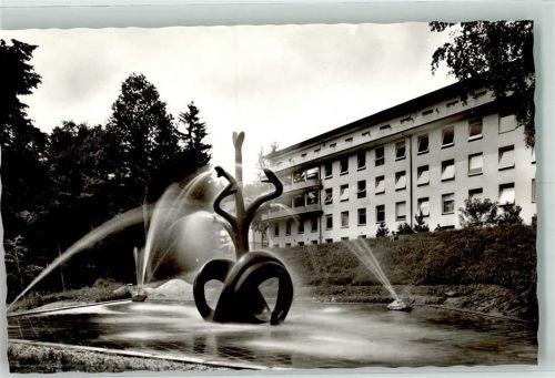 Winterkasten Sanatorium Krankenhaus Denkmal Brunnen