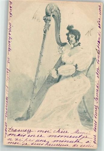 1901 Glamour Dame