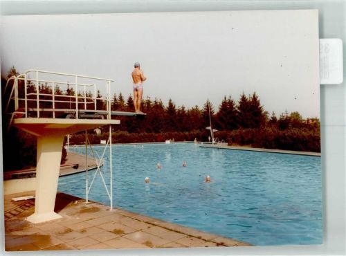 Burg Schwimmbad Ort handschriftlich Foto Original aus Archiv eines Ansichtskartenverlags