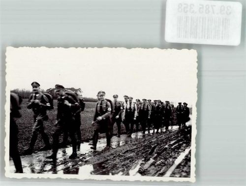 1936 Marschierende SA-Männer