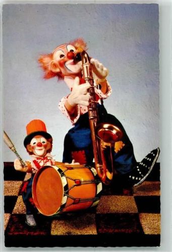 Nr. 776 Clown Puppen mit Musikinstrumente