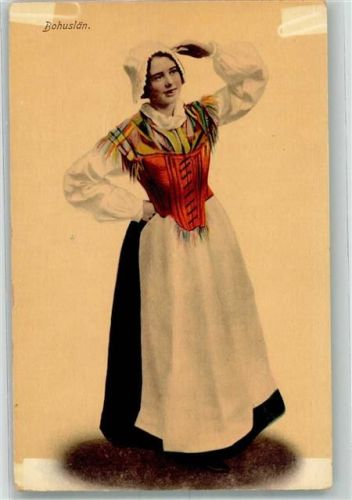 Junge Frau im Trachtenkleid