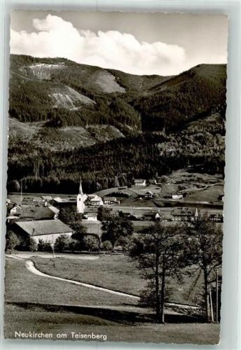 Neukirchen mit Pfarrkirche St. Ulrich Fotograf Grainer