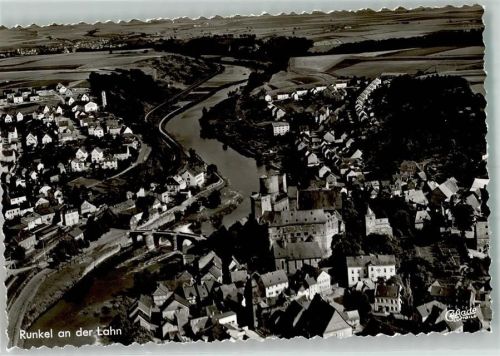 Runkel Fliegeraufnahme vom Ort mit Burg Runkel