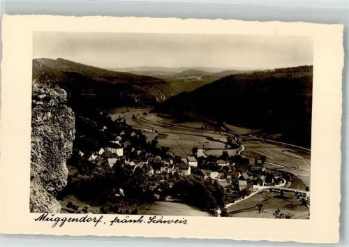 Muggendorf Panorama des Ortes mit St. Laurentius Kirche
