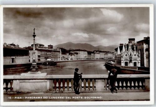 Pisa Panorama dei Lungarni dal Ponte Solferino