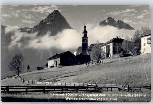 Lermoos Kirche Thajakopf Sonnenspitze Wampferschrofen