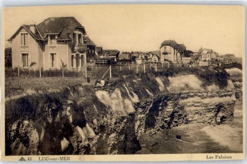 Luc-sur-Mer Les Falaises