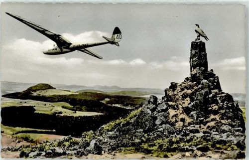 Wasserkuppe Fliegerdenkmal Segelflugzeug