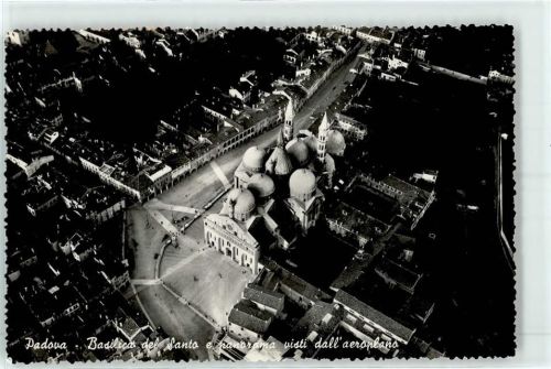Padova Fliegeraufnahme Basilica del Santo
