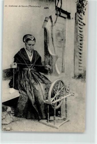 Tours-en-Savoie Tracht Spinnrad