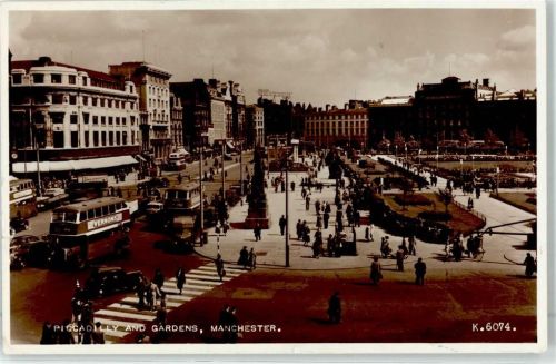 Manchester 1956 Omnibus Piccadilly and Gardens
