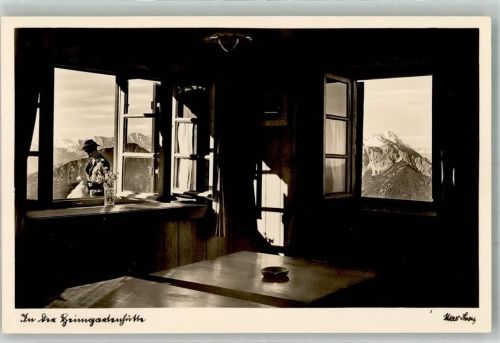 Heimgartenhütte Foto AK Gaststube mit Alpenpanorama Fotograf Max Stoess
