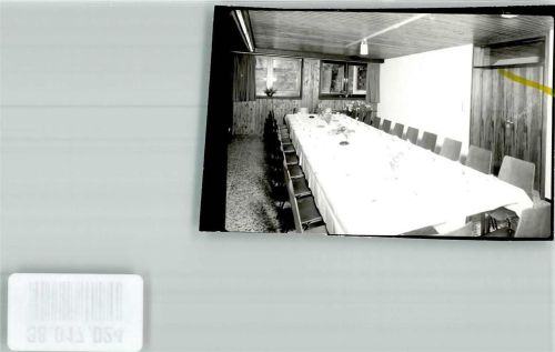 Herrenwies Pfarramt Gemeinschaftsraum mit gedeckter Tafel Foto Original aus Archiv eines Ansichtskartenverlages Ort handschriftlich