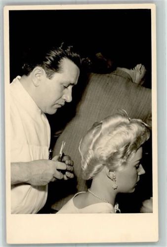 Starfriseur Fotograf Hennig Stuttgarter Lichtbildkunst Friseur FOTO KEINE AK