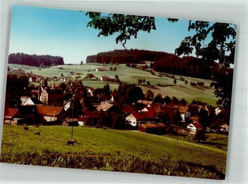 Simmerberg Panorama des Ortes mit Gasthaus Bräustatt und Taferne Foto Original aus Archiv eines Ansichtskartenverlags Ort handschriftlich