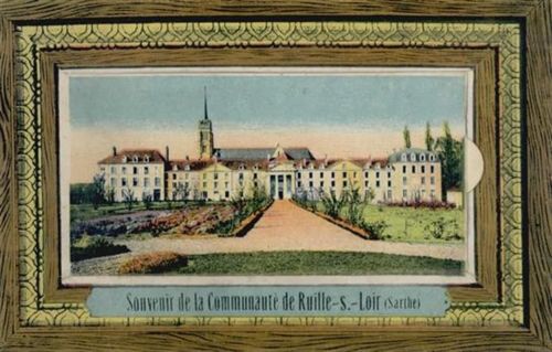Ruille-sur-Loir Ruillé-sur-Loir (Frankreich) Leporello II (kleiner Einriss, Stauchung)