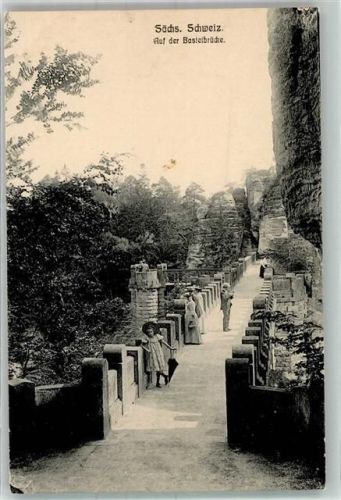 Bastei Auf der Basteibrücke