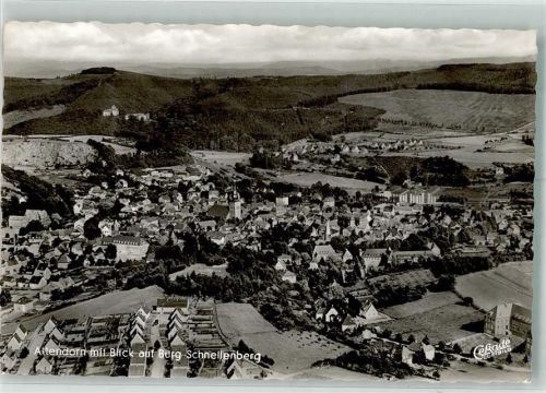 Attendorn Schloss Schnellenberg Fliegeraufnahme
