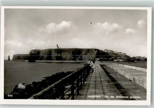 27498 W2192 Helgoland Foto AK Von der Westmole aus Der Leuchtturm