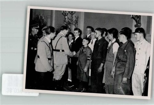 Berlin Mitte Sammelbild Arbeiterjugend beim Führer in der Reichskanzlei Sammelwerk Nr. 15 Adolf Hitler Nr. 83 Gruppe 67