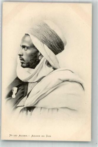 Algerischer Araber in landestypischer Kleidung Fotograf Arnold Vollenweider