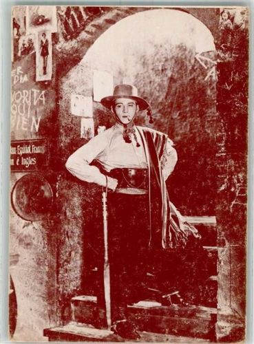 Portrait von Rudolph Valentino