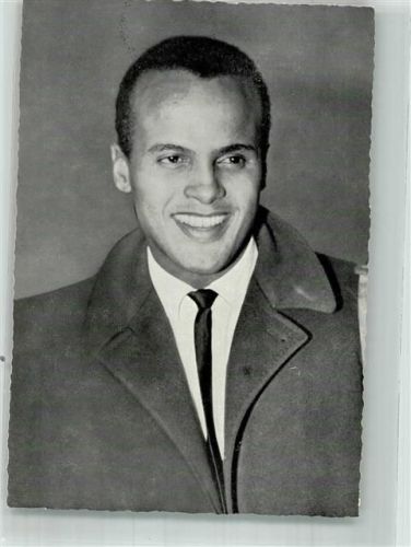 Portrait des amerikanischen Sängers und Schauspielers Harry Belafonte