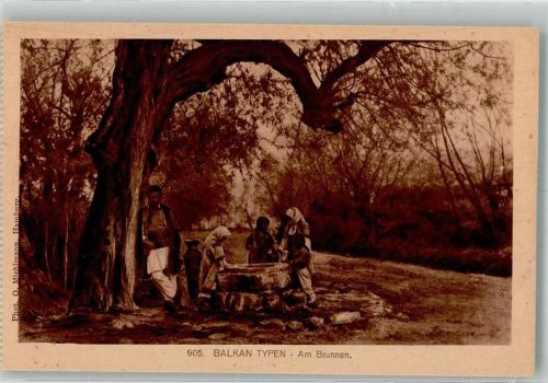 Balkan-Typen Am Brunnen Fotograf Miehlmann
