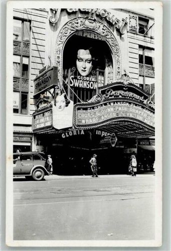 New York City Paramount Theatre am Times Square Ort lt. Recherche