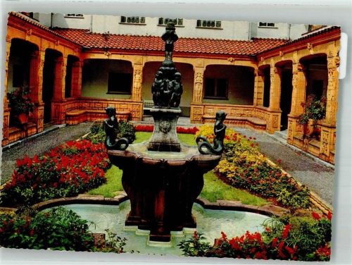 Bad Nauheim Brunnen im Innenhof des Badehauses