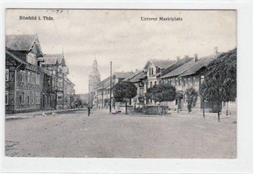 Römhild mit unterer Marktplatz gelaufen von 1911, Marke entfernt. Gute Erhaltung.