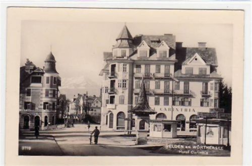 Velden am Wörthersee mit Hotel Carinthia gelaufen von 1941. Gute Erhaltung.