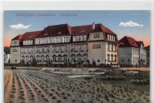 Mundenheim Schillerschule ungelaufen Gute Erhaltung.