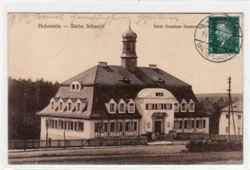 Hohnstein mit Städt. Dresdner Genesungsheim. Feldpost, mit Stempel von 1929. Leicht fleckig, sonst gut erhalten.