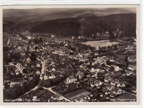 Georgenthal Fotokarte von Georgenthal i. Thür. Gesamtansicht - Fliegeraufnahme gelaufen 1937 Eckbug oben links, sonst gut erhalten.