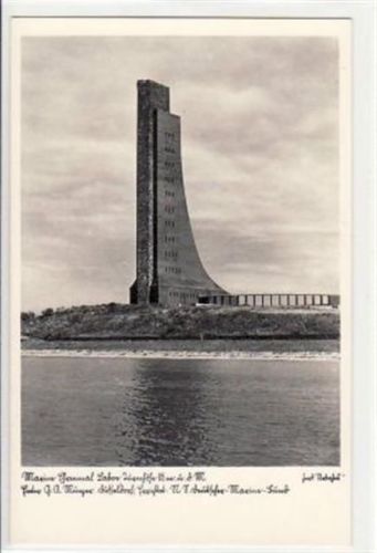 Laboe Laboe mit Blick auf das Marine - Ehrenmal.pn Top Erhaltung.