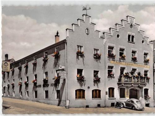 Riedenburg. Hotel Schwan ungelaufen Ecken mit Albumabdrücken, sonst gut erhalten