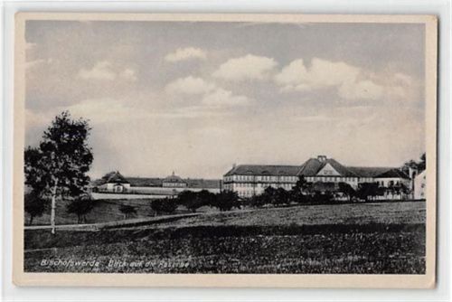 Bischofswerda Bischofswerda. Blick auf die Kaserne ungelaufen kleiner Knick oben und unten rechts, sonst gut erhalten