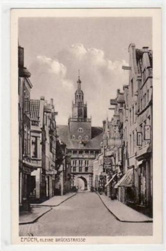 Emden Emden mit Kleine Brückstrasse ungelaufen Top Erhaltung.