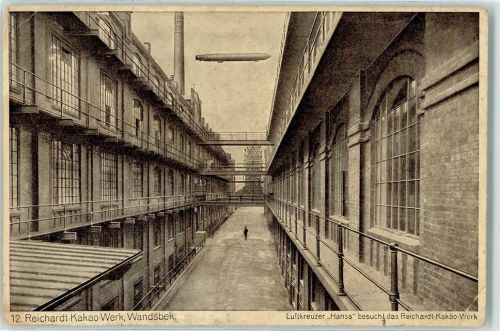 W2000 Wandsbek Nr. 12 Reichardt-Kakao Werk - Luftschiff Hansa Zeppelin Gebrauchsspuren