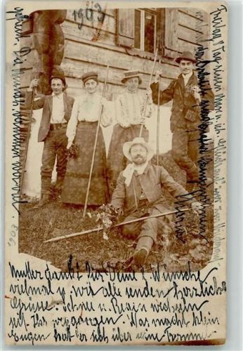 1903 Wandergruppe auf einer Berghütte AK