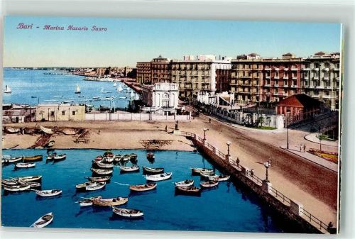 Bari Marina Nazario Sauro Boot
