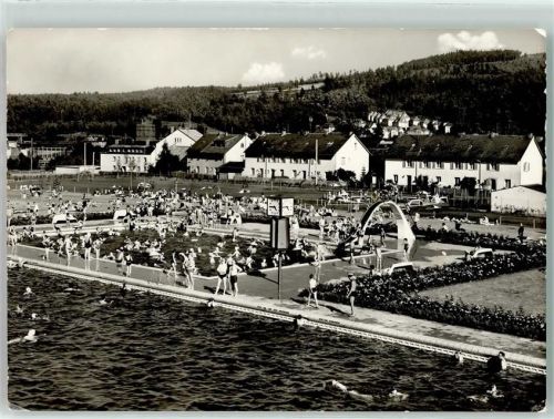 Arzberg städt. Schwimmbad