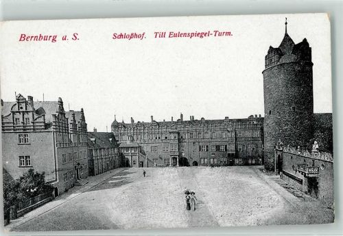 Bernburg Schloßhof Till Eulenspiegel-Turm