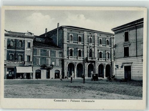 Conselice Palazzo Comunale Oldtimer