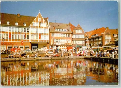 Emden Flohmarkt am Ratsdelft Sparkasse Fahnen