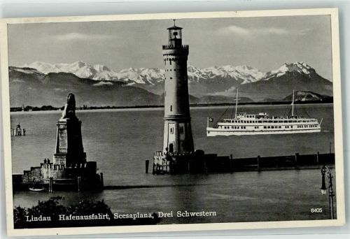 Lindau Hafenausfahrt Leuchturm Löwe Dampfer Scesaplana Drei Schwestern